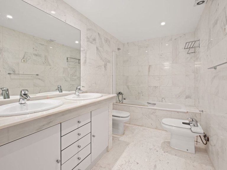 Apartment for Sale in La Mairena, Malaga 21