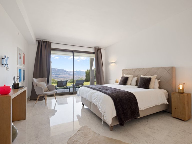Apartment for Sale in La Mairena, Malaga 24