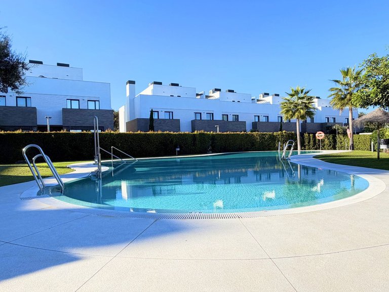 Villa for Sale in San Roque, Cadiz 3