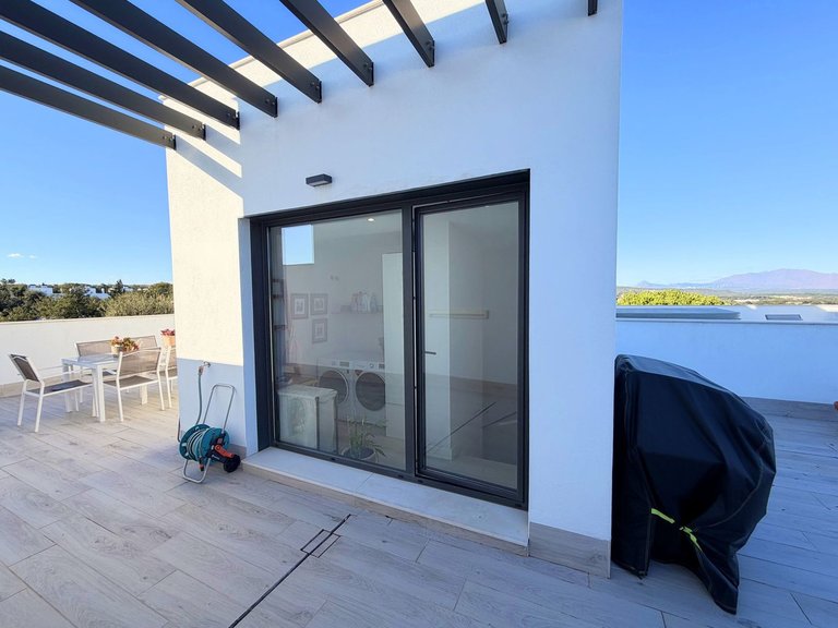 Villa for Sale in San Roque, Cadiz 33