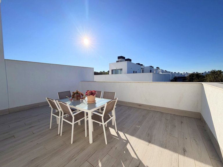 Villa for Sale in San Roque, Cadiz 34