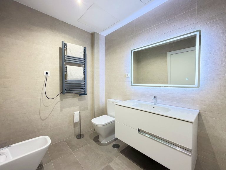 Villa for Sale in San Roque, Cadiz 43