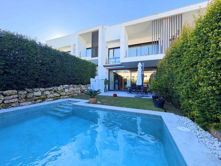 Villa for Sale in San Roque, Cadiz 7