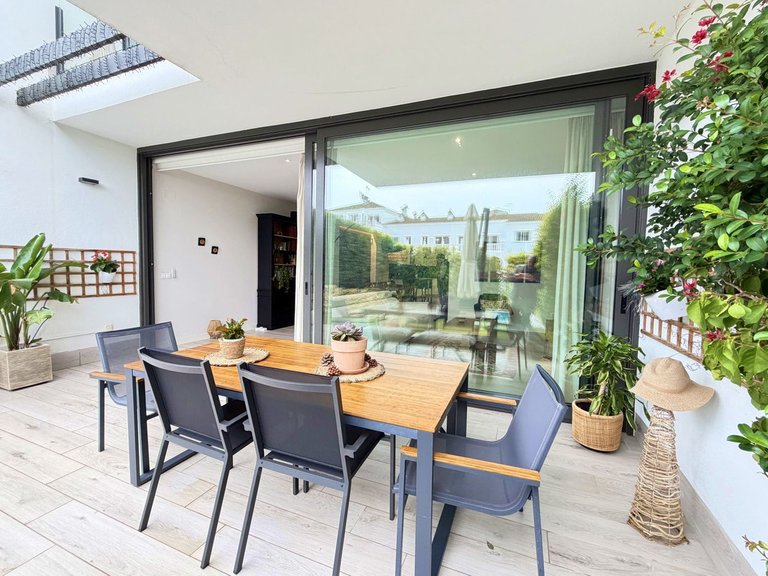 Villa for Sale in San Roque, Cadiz 8
