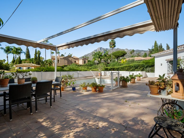 Villa for Sale in Marbella, Malaga 16