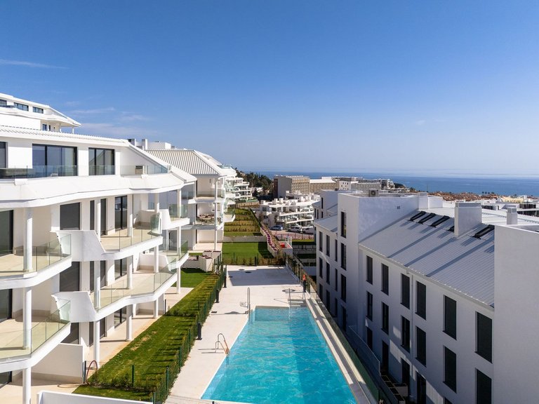Apartment for Sale in Fuengirola, Malaga 25