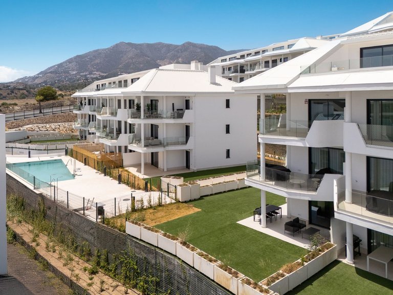 Apartment for Sale in Fuengirola, Malaga 31
