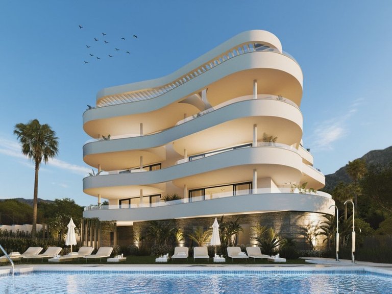 Apartment for Sale in Higueron, Malaga 1