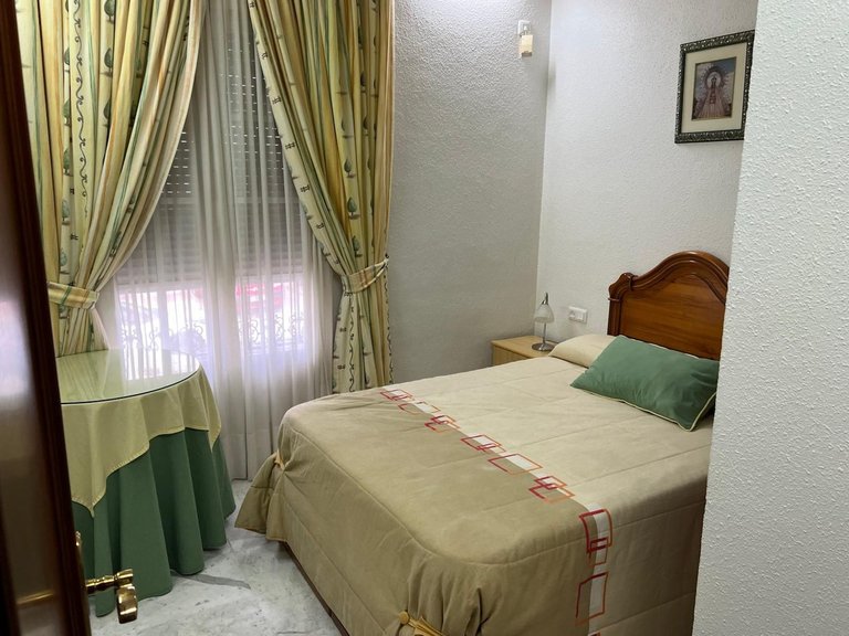 Villa for Sale in Nueva Andalucía, Malaga 28