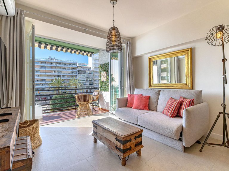 Apartment for Sale in Marbella, Malaga 17
