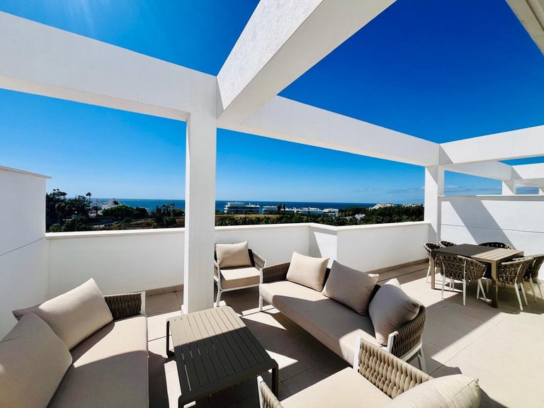 Apartment for Sale in Estepona, Malaga 1