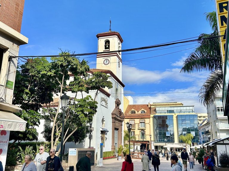Commercial for Sale in Fuengirola, Malaga 14