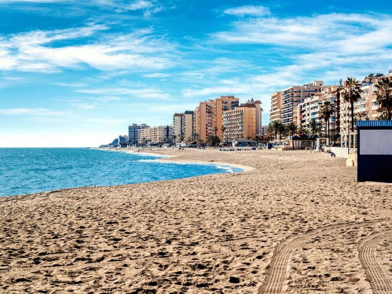 Commercial for Sale in Fuengirola, Malaga 22
