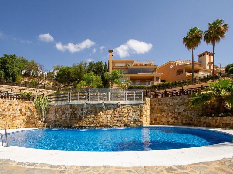 Apartment for Sale in La Mairena, Malaga 16