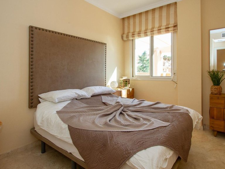 Apartment for Sale in La Mairena, Malaga 5