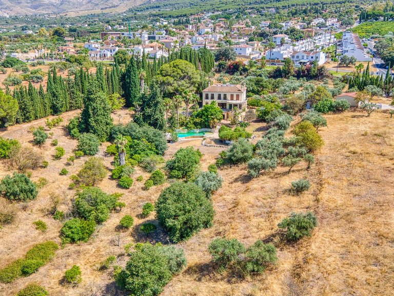 Villa for Sale in Alhaurín El Grande, Malaga 14