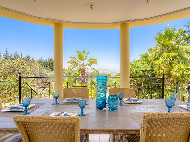 Villa for Sale in Alhaurín El Grande, Malaga 31
