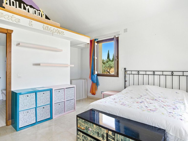 Villa for Sale in Alhaurín El Grande, Malaga 49