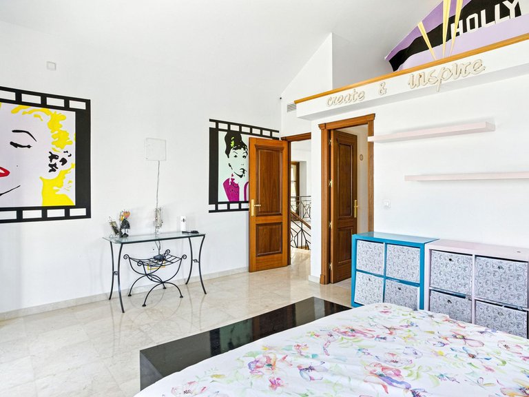 Villa for Sale in Alhaurín El Grande, Malaga 50