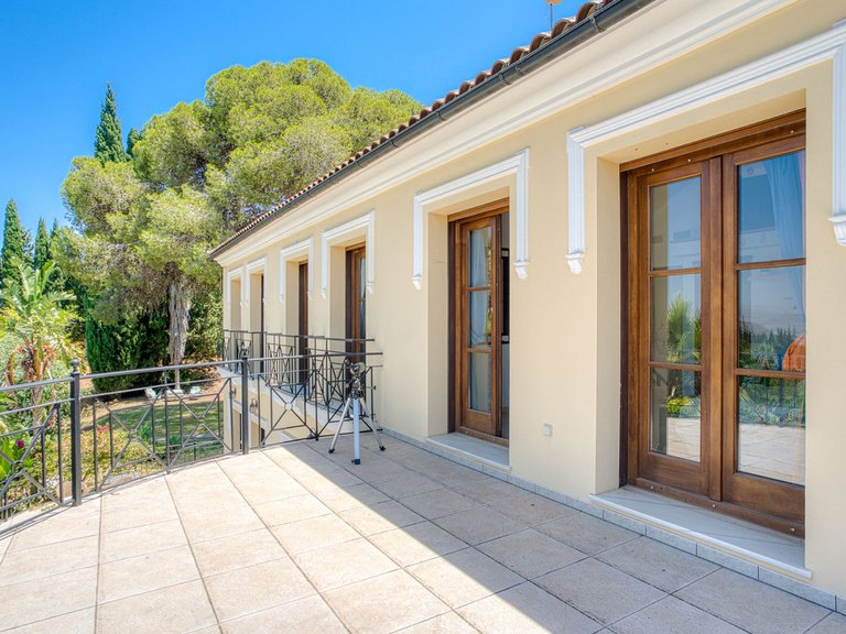 Villa for Sale in Alhaurín El Grande, Malaga 53