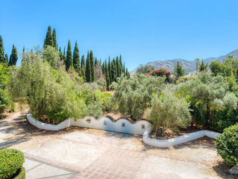 Villa for Sale in Alhaurín El Grande, Malaga 60