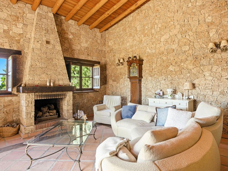 Villa for Sale in Alhaurín El Grande, Malaga 67