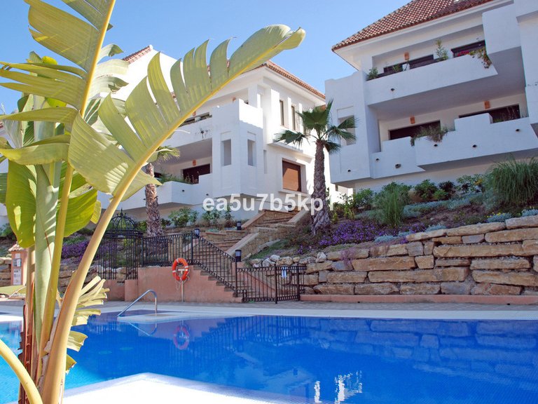 Apartment for Sale in La Duquesa, Malaga 1