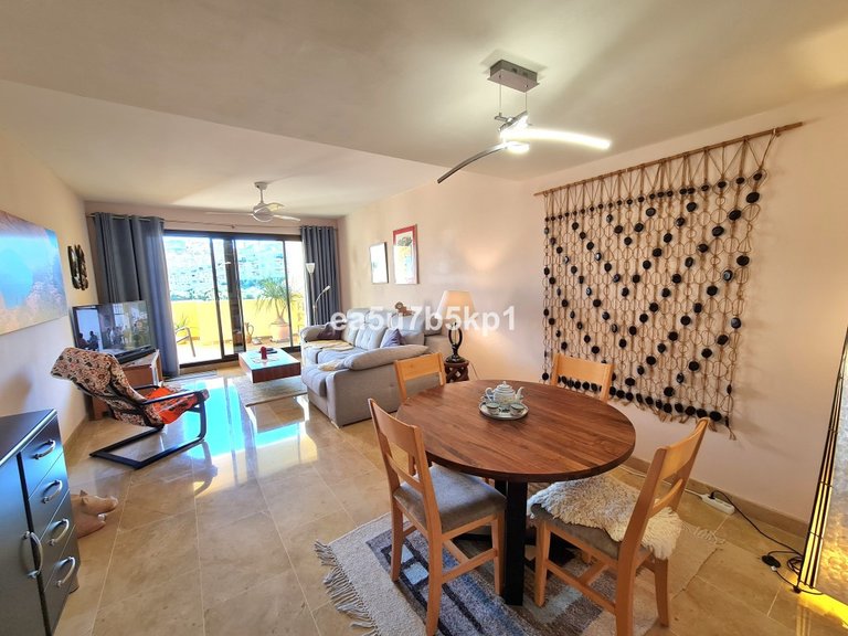 Apartment for Sale in La Duquesa, Malaga 9