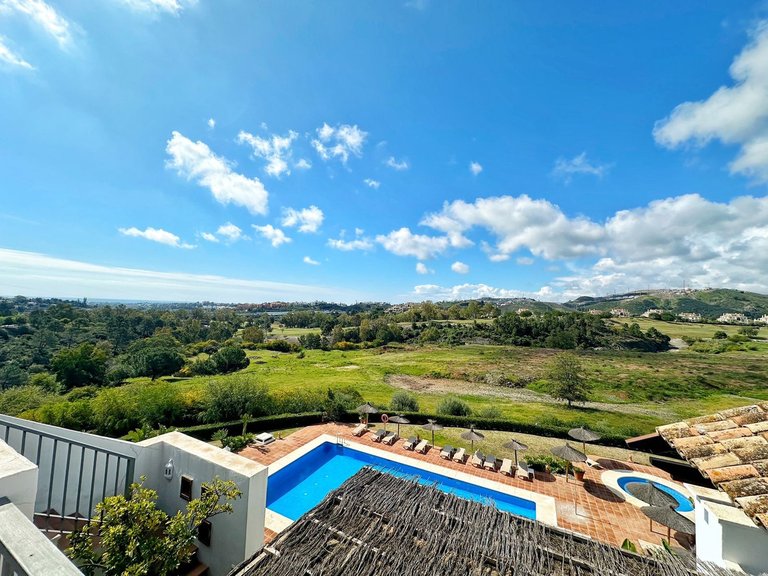 Apartment for Sale in Los Arqueros, Malaga 4
