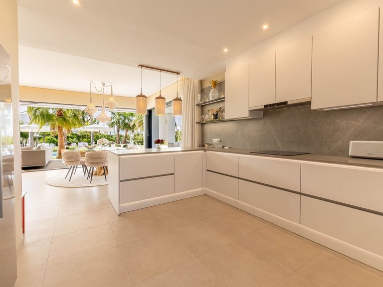 Villa for Sale in La Cala Golf, Malaga 13