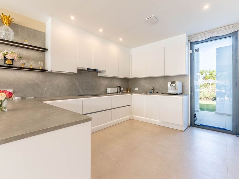 Villa for Sale in La Cala Golf, Malaga 14