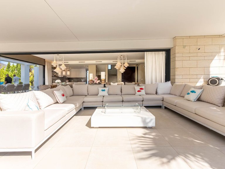 Villa for Sale in La Cala Golf, Malaga 16