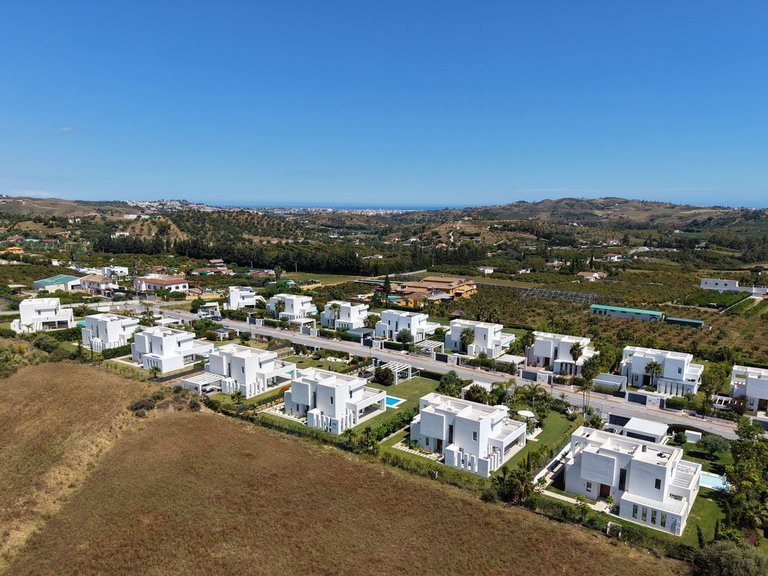 Villa for Sale in La Cala Golf, Malaga 96