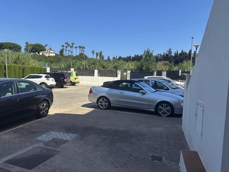 Villa for Sale in Estepona, Malaga 18