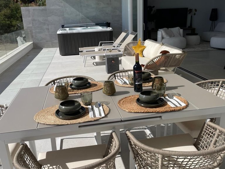 Apartment for Sale in Benalmadena Costa, Malaga 6