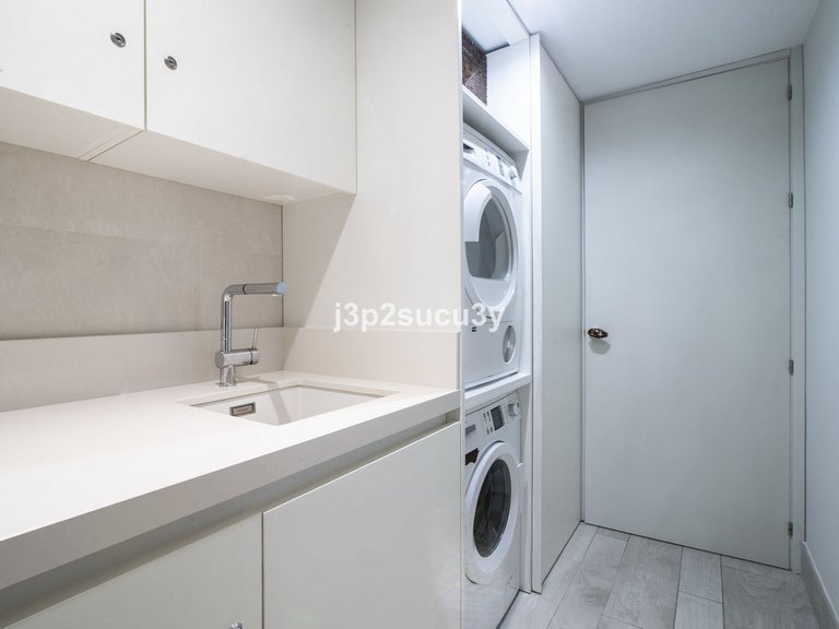 Apartment for Sale in Guadalmina Baja, Malaga 22