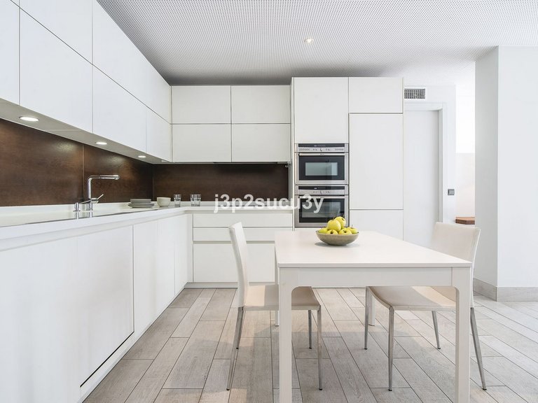 Apartment for Sale in Guadalmina Baja, Malaga 4