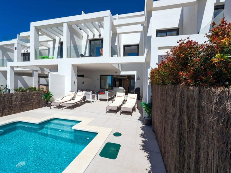 Villa for Sale in Manilva, Malaga 40