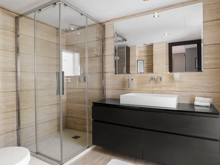 Villa for Sale in Nueva Andalucía, Malaga 35