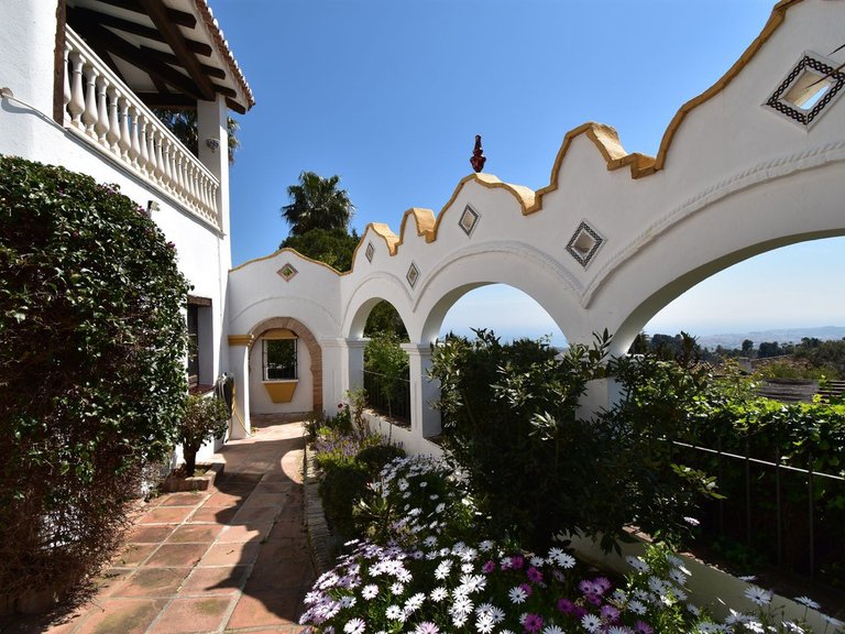 Villa for Sale in Mijas, Malaga 26