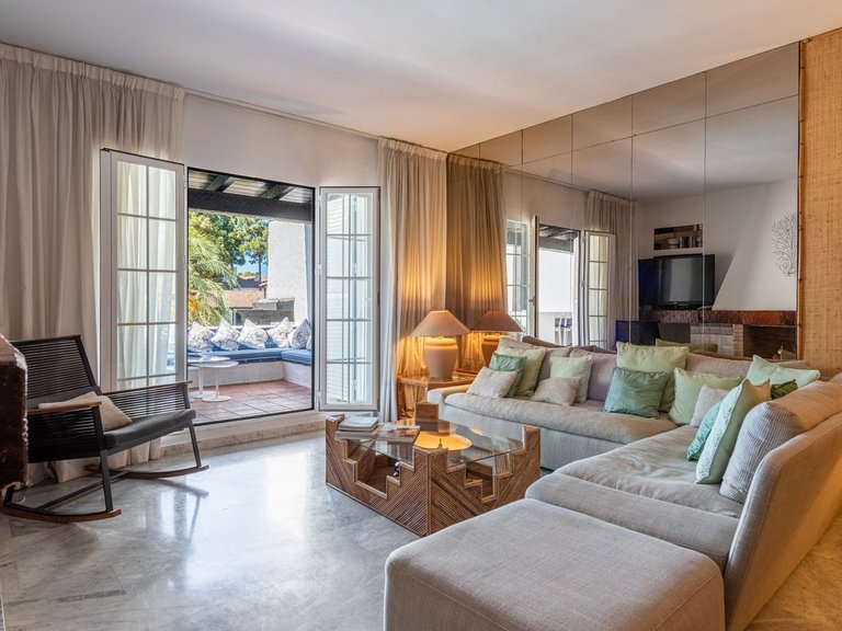 Apartment for Sale in Marbella, Malaga 9