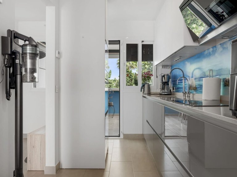 Villa for Sale in Estepona, Malaga 18