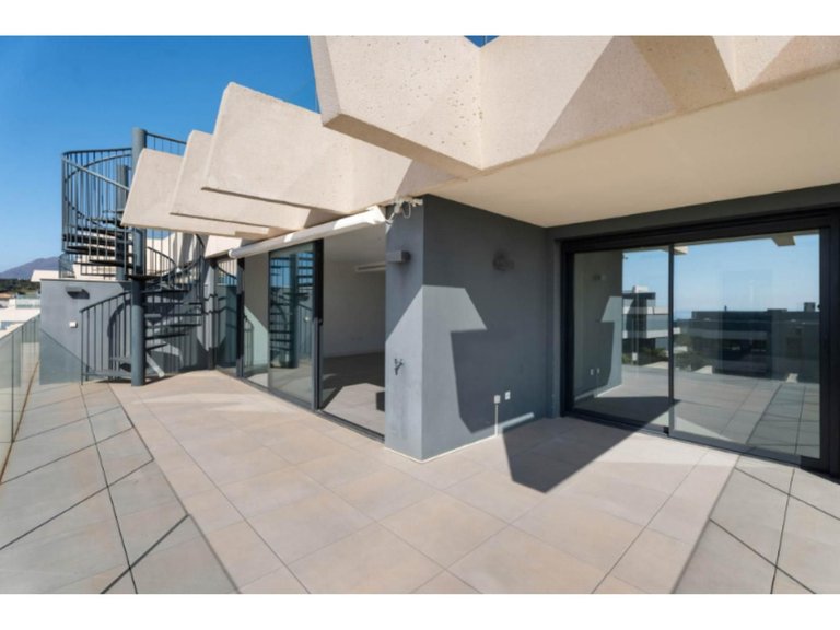 Apartment for Sale in Estepona, Malaga 5