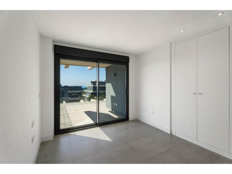 Apartment for Sale in Estepona, Malaga 9