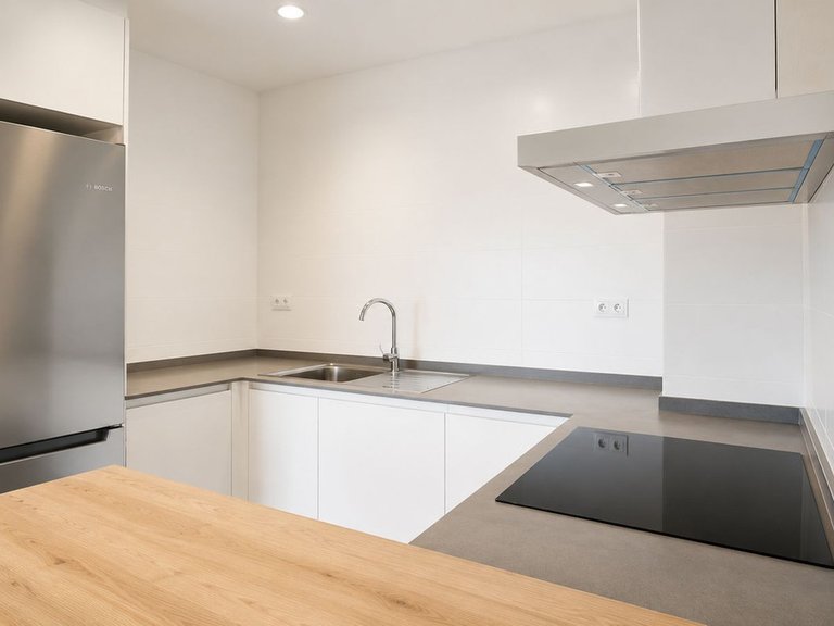 Apartment for Sale in Benalmadena Costa, Malaga 12