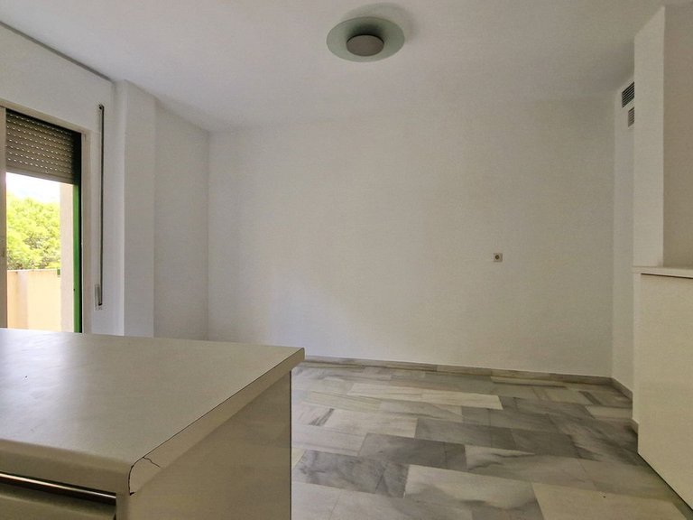 Apartment for Sale in Marbella, Malaga 10