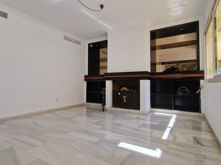 Apartment for Sale in Marbella, Malaga 2