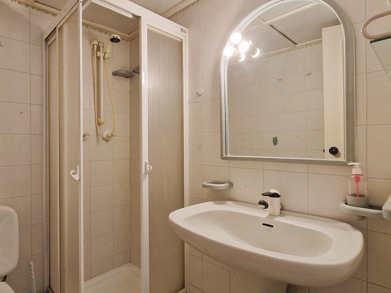 Apartment for Sale in Marbella, Malaga 20