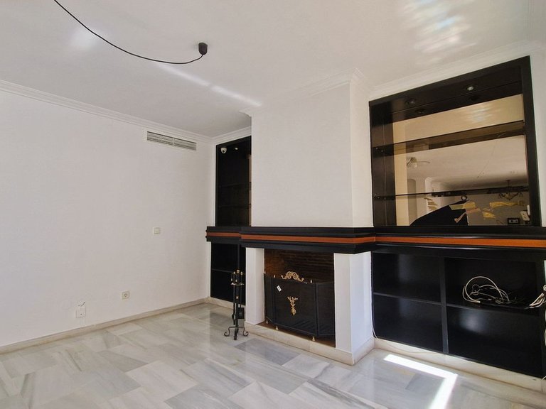 Apartment for Sale in Marbella, Malaga 6