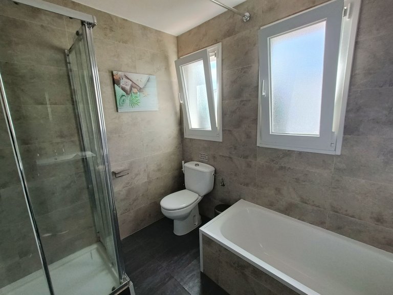 Apartment for Sale in El Paraiso, Malaga 21